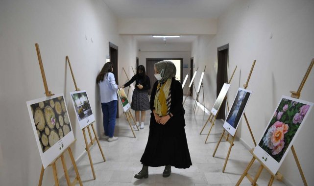 -Kursiyerler fotoğraflarını sergiledi