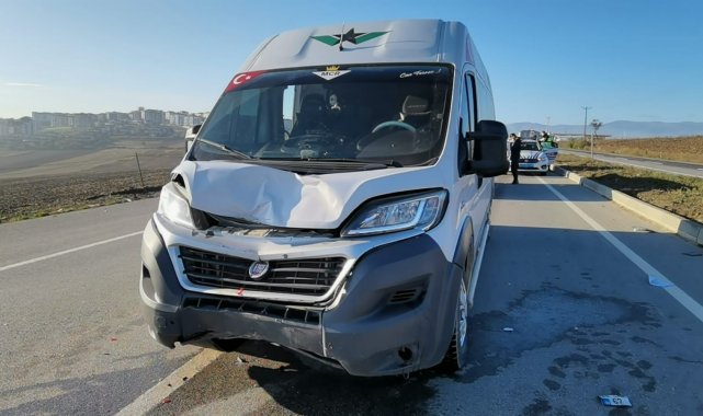 Yoldan geçen sağlıkçının kurtardığı adam hayata tutunamadı - Bursa Haberleri