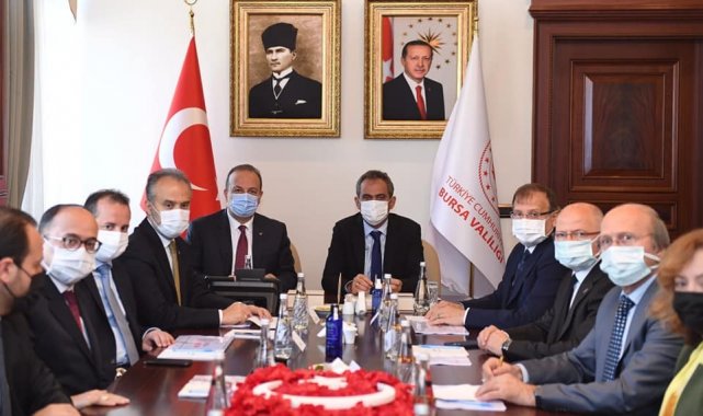 400 milyonluk eğitim yatırımı müjdesinin 50 milyonluk ilk ödeneği Bursa'ya aktarıldı