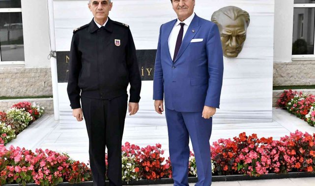 Başkan Dündar'dan Tuğgeneral Yalçınkaya'ya ziyaret