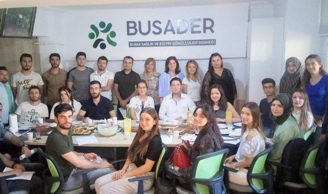 Busader'den 4 yılda 400 öğrenciye 1 milyon TL burs