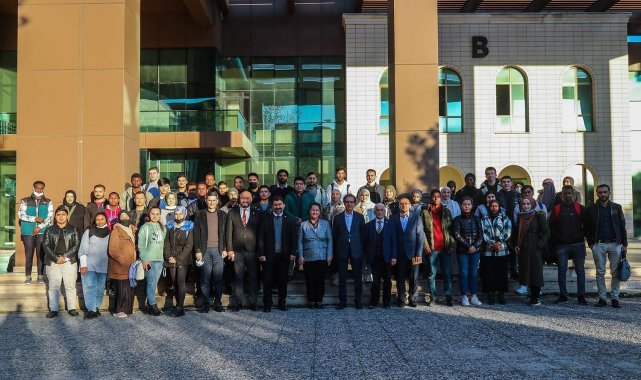 Dünyanın dört bir yanından gelerek BTÜ öğrencisi oldular