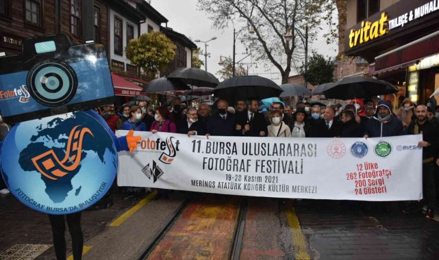 FotoFest heyecanı Bursa'da başladı