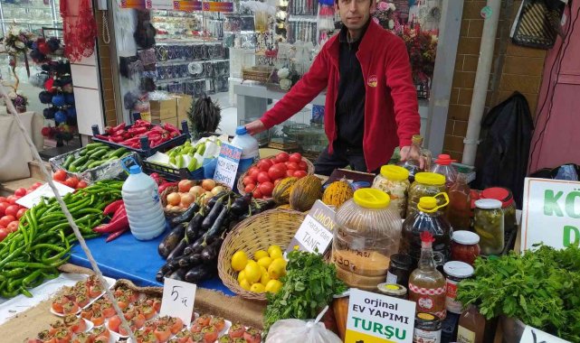 Fotoğrafçılığı bıraktı, "organik pazarcı" oldu