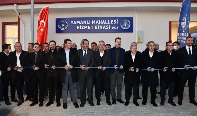 Mustafakemalpaşa'da çifte açılış