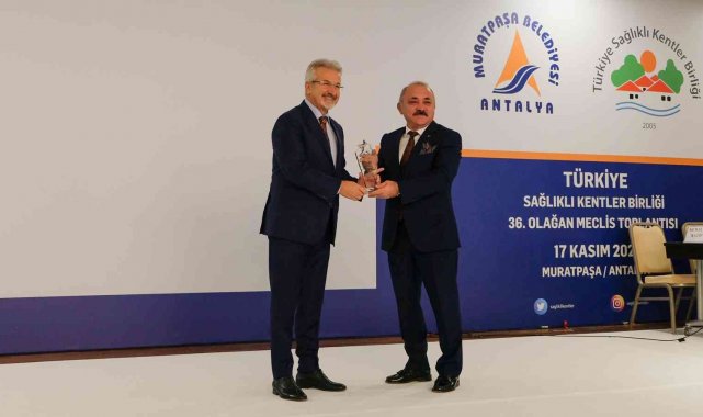 Nilüfer'e sosyal sorumluluk ödülü
