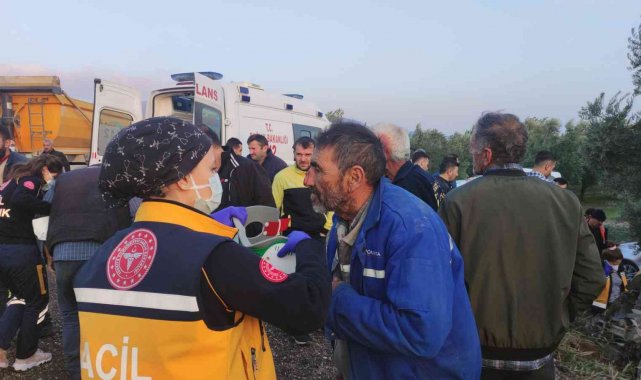 Önündeki kazadan dolayı yavaşlayan minibüse otomobil çarptı: 7 yaralı