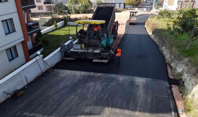 Ovaakça'da sokaklar asfaltla buluştu