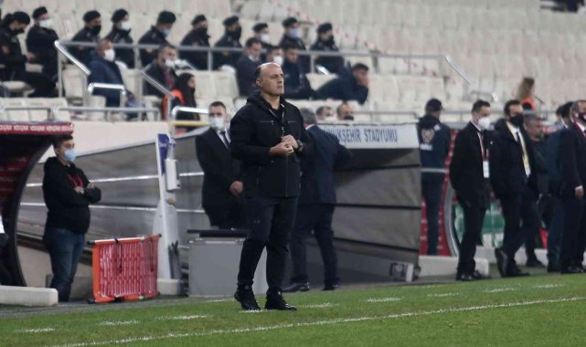 Özcan Bizati: "Hedefe gidilen maçlarda çıkışların iyi olması gerekiyor"
