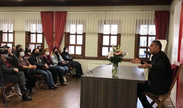 Şadırvanlı Han'da dil ve edebiyat söyleşileri