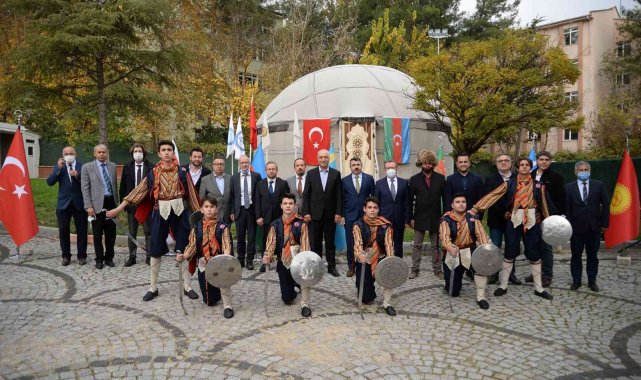 Türk dünyası öğrencilerine "hoş geldiniz" etkinliği