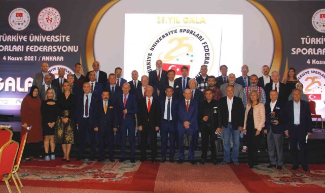 Üniversite sporlarında BUÜ'ye iki büyük ödül
