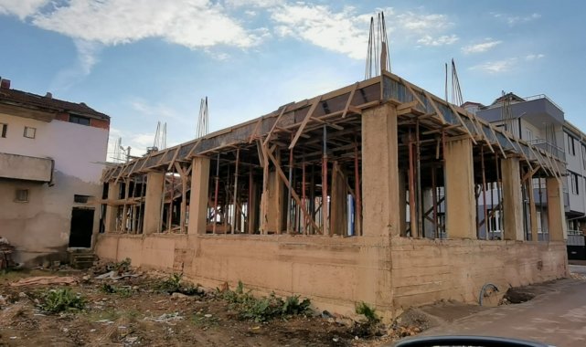 Yaptırdığı binayı kontrol etmeye geldi, canından oluyordu