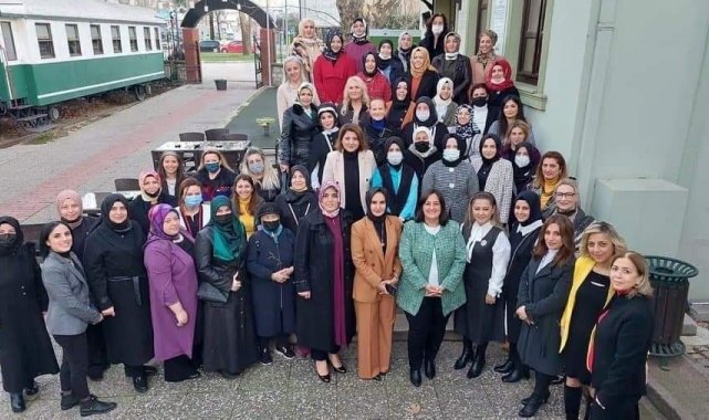 AK Kadınlar Osmangazi'de buluştu