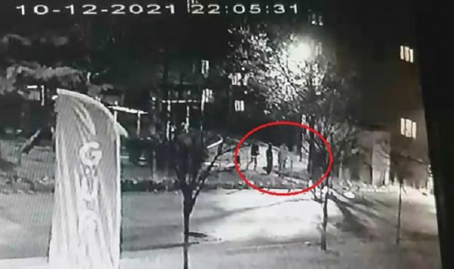Bursa'da şaka yaparken arkadaşını alev alev yaktı.. O anlar kamerada
