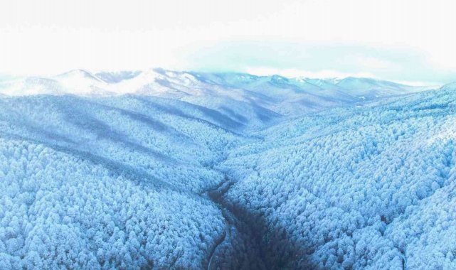 Bursa'nın beyaz örtüsü havadan görüntülendi