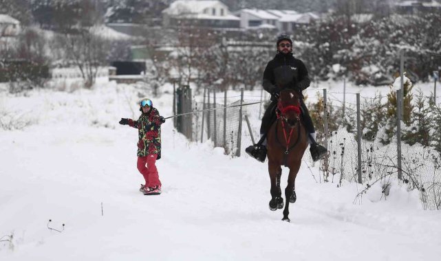 Atla dolu dizgin snowboard keyfi