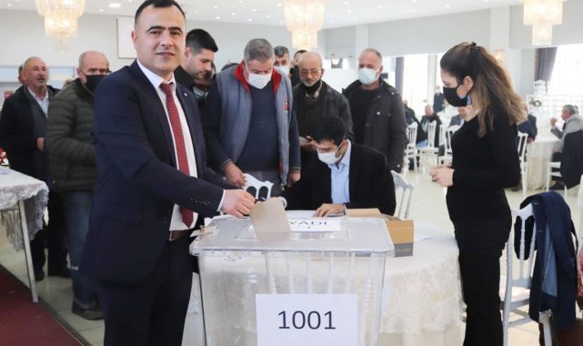 Esnaf sandık başına gitti