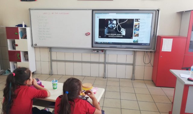 Bursalı minikler 'duygu sanatıyla' sınırları aştı
