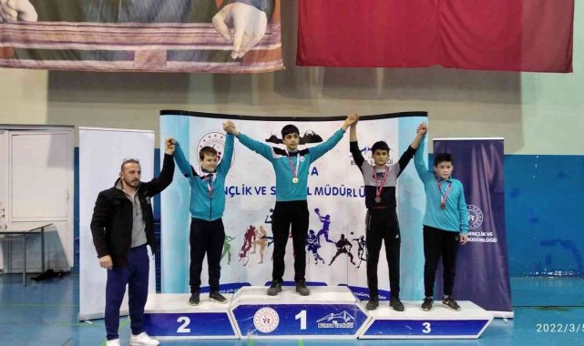 İnegöl Belediye Spor Kulübü sporcuları mindere damga vurdu