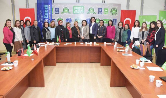 Kadın muhtarlar enerji tasarrufu ve verimliliğini konuştu