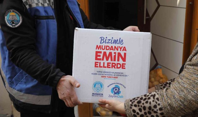 Mudanya Belediyesi'nden ihtiyaç sahiplerine Ramazan paketi