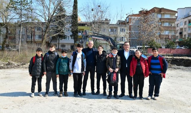 Mustafakemalpaşa'ya yeni okul