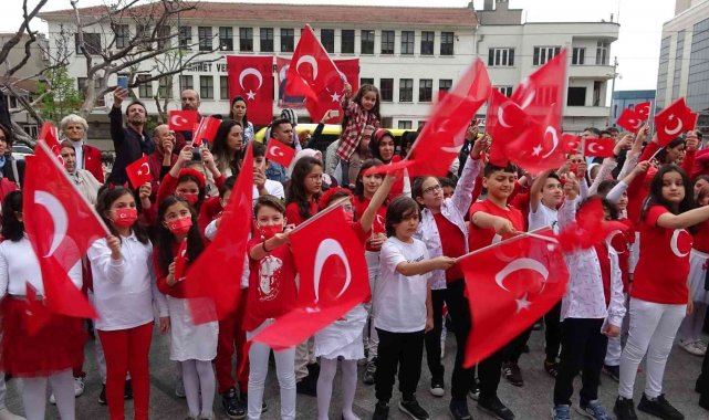 23 Nisan kutlamaları Bursa'da coşkuyla başladı
