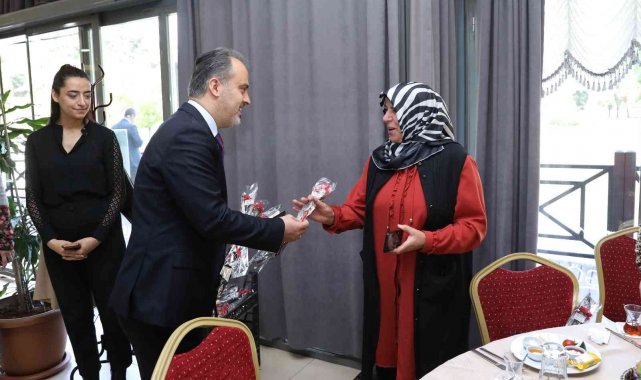Başkan Aktaş, annelerle buluştu