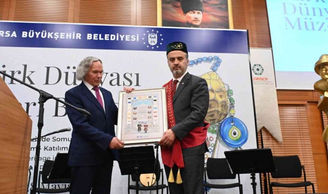 Başkan Aktaş'a fahri profesörlük