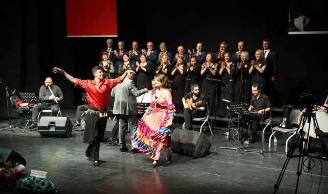 Bursa'da muhtarların müzik aşkı