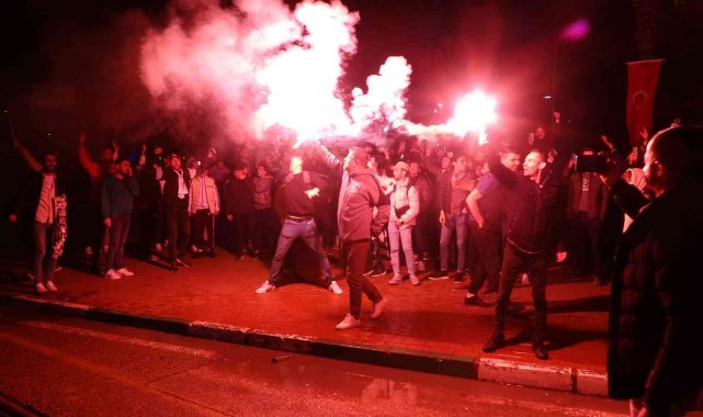 Frutti Extra Bursaspor EuroCup'da finale yükseldi, Teksas coşkuyla kutladı