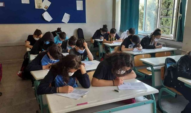 Mudanya'da öğrenciler kendi sınavlarını oluşturdu