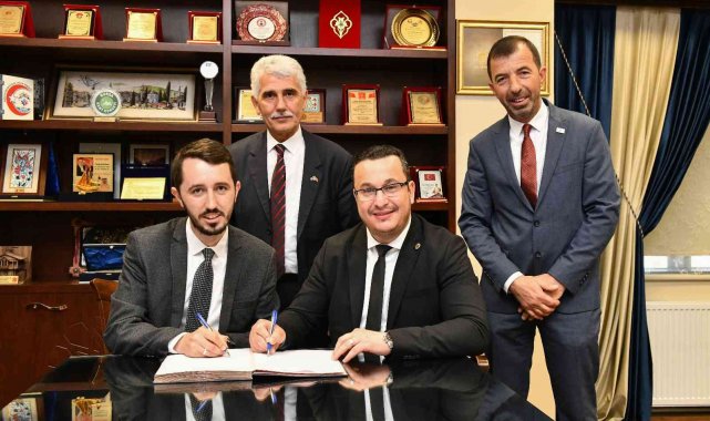 Mustafakemalpaşa, Kamenica Belediyesi ile kardeş oldu