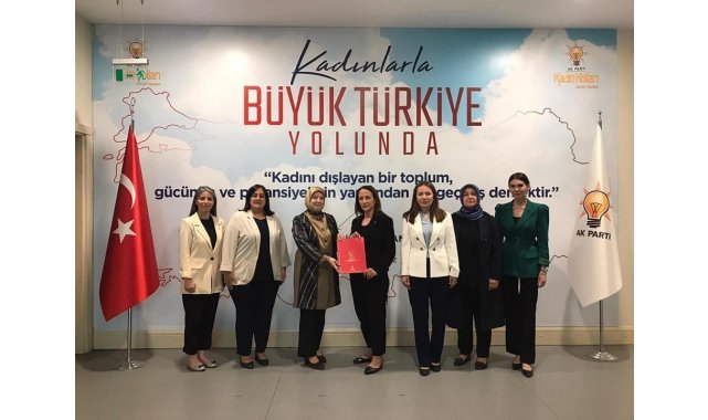 AK Mudanya Kadın ve Gençlik Kollarında başkanlar belirlendi