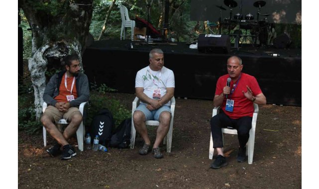 Gemlikli gençler doğal hayata dikkat çekti