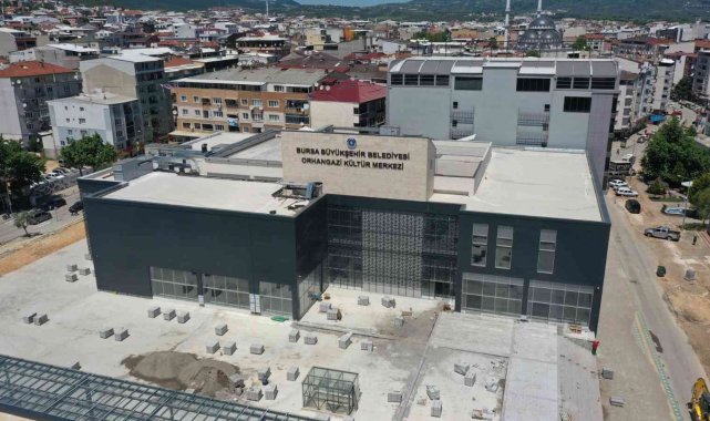 Orhangazi Kültür Merkezi'nde son rötuşlar
