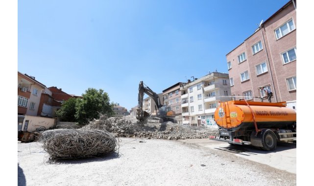 Çarşı bölgesine 150 araçlık otopark kazandırılıyor