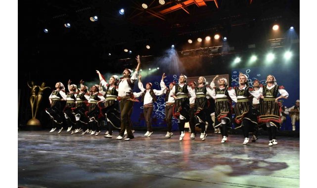 Dans ateşi Bursa'yı sardı