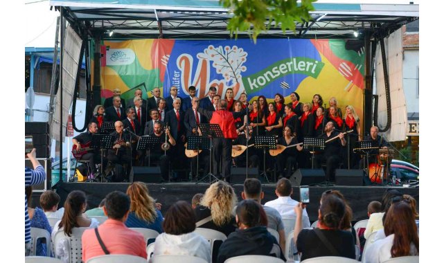 Yaz akşamları mahalle konserleriyle renkleniyor