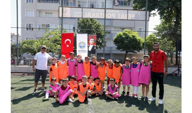 Yaz okullarında sertifika sevinci