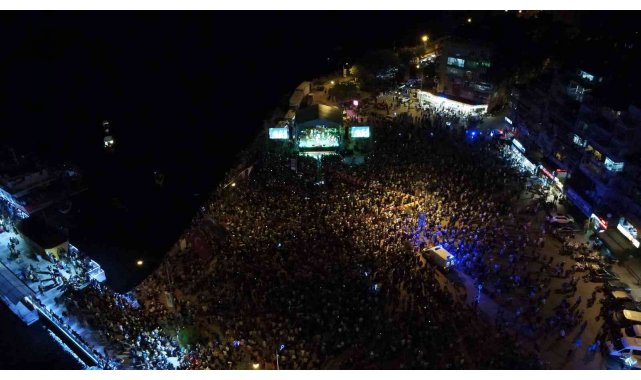 Gemlik'te Şevval Sam coşkusu