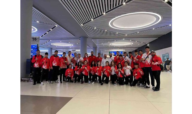 Muaythai Dünya Şampiyonası'nda Türk gençlerinden müthiş başarı