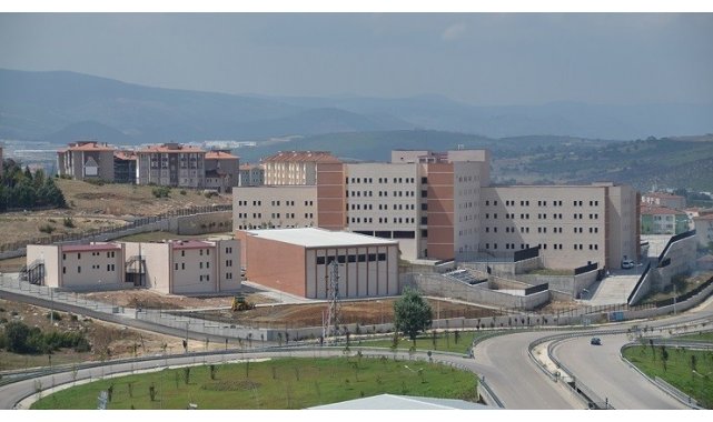 Psikiyatri Uzmanı Dr. Eralp Türk: "Bağımlılıktan kurtulmak için hastanın kararlığı çok önemli"