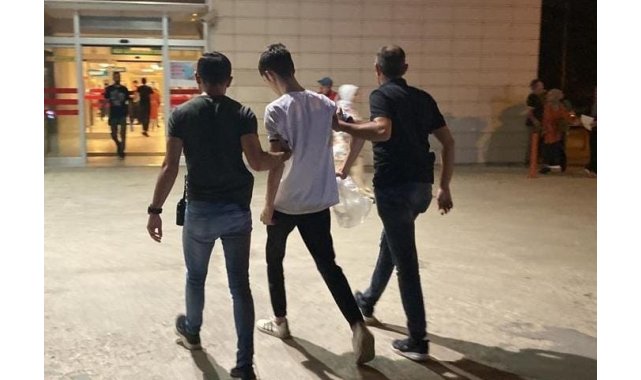 Bıçaklı gaspçı tutuklandı