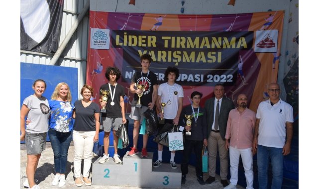Lider tırmanma yarışması nefes kesti