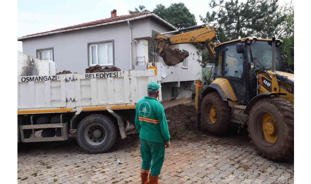 Osmangazi'de felaketin yaraları sarılıyor