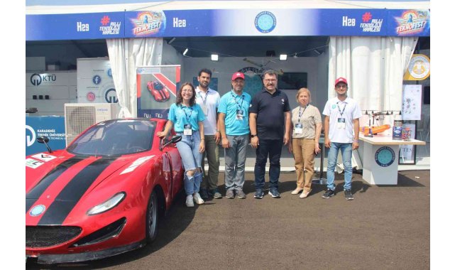 TEKNOFEST'teki BUÜ standına büyük övgü