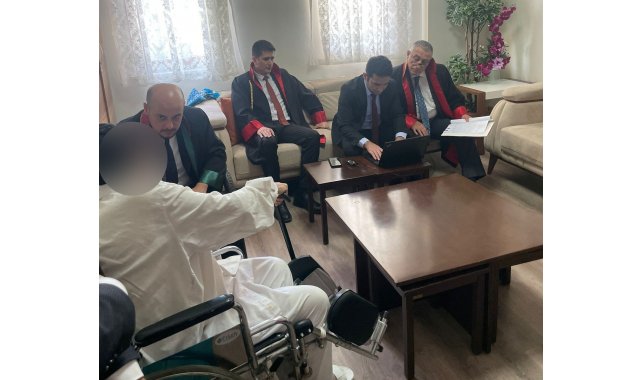 90'lık dedeler huzurevinde tartıştı, hakimler duruşma için ayağına gitti