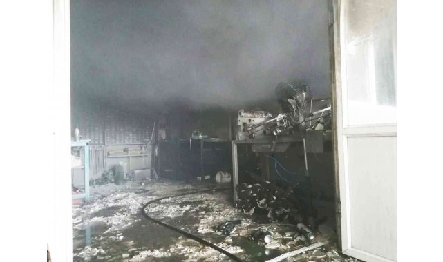 Sanayi sitesinde korkutan yangın